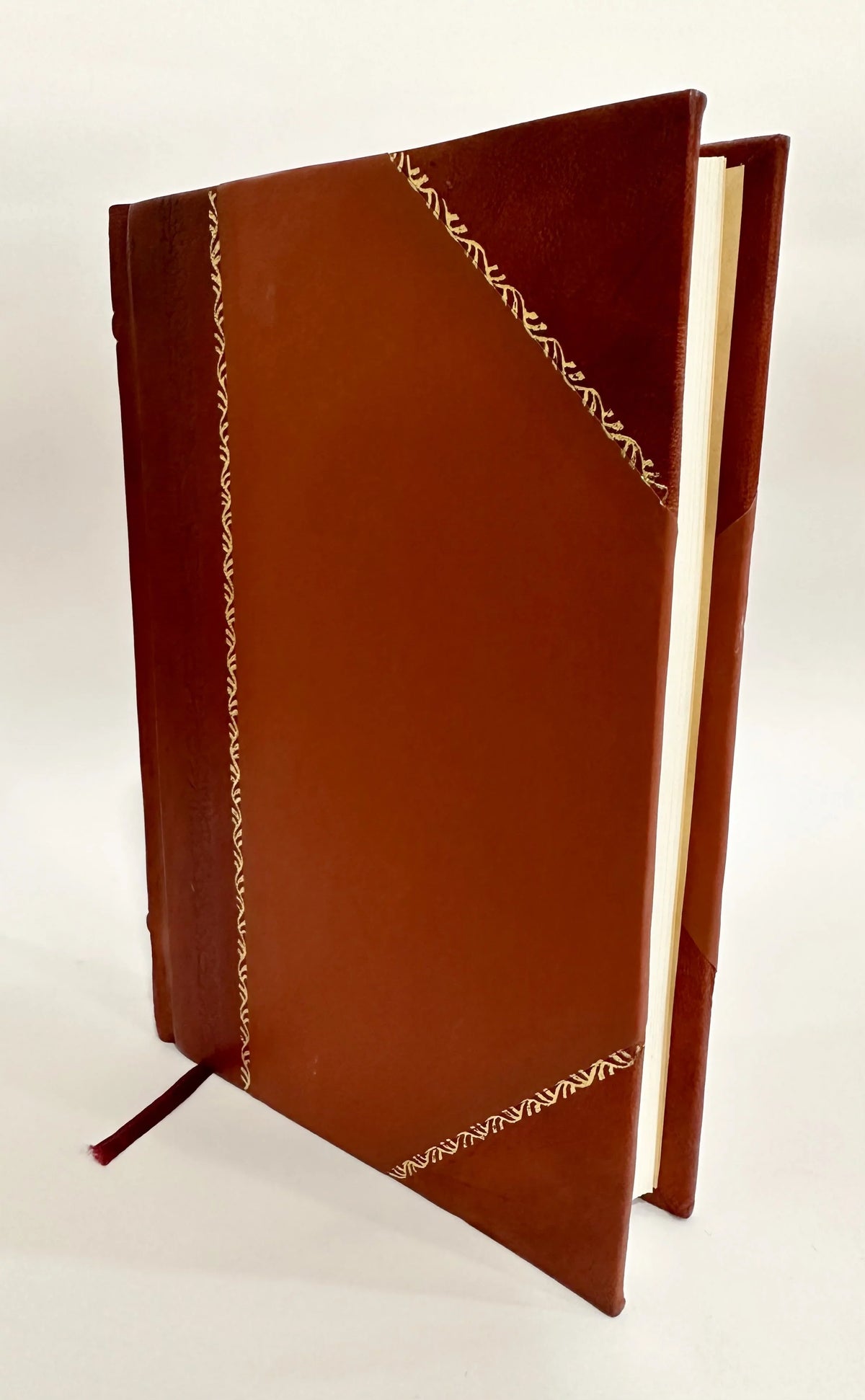 Aggiunte Fatte Di Giouanni Botero Alla Sua Ragion Di Stato Oue Si Tratta 'Eccellenze De' Capitani Antichi. ' Neutralita Del Prencipe. ' Riputatione Del Prencipe. (1598) [Leather Bound]